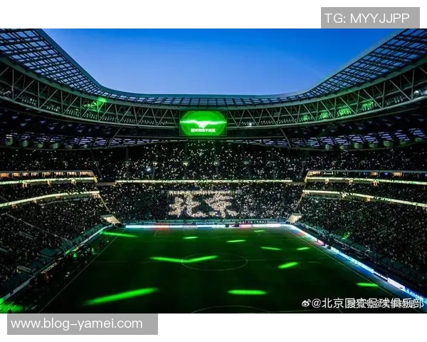 铁路部门开通国安球迷专列助力足协杯决赛观赛出行保障